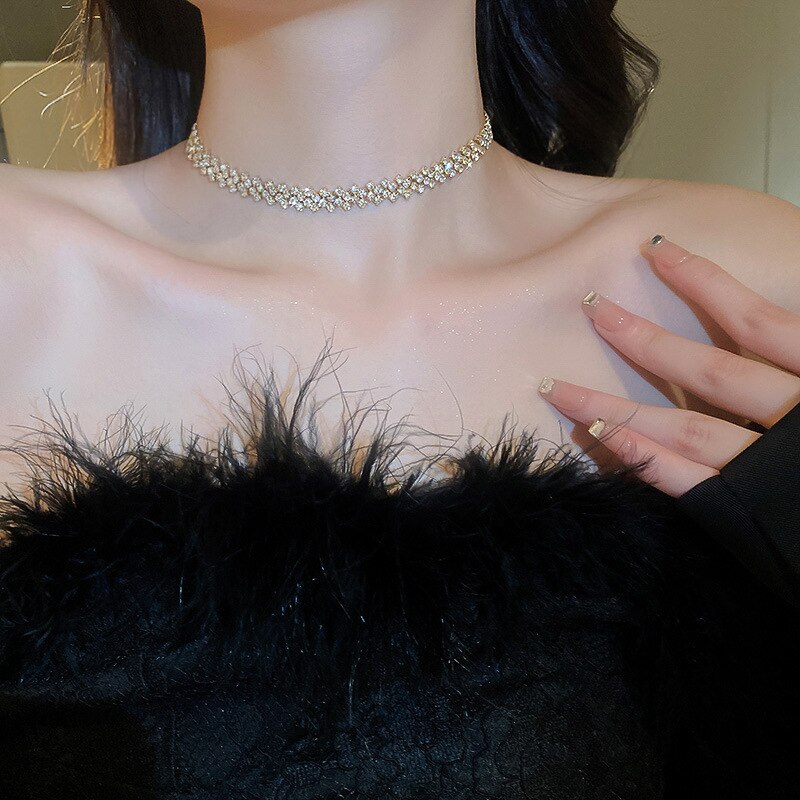Luxury Shiny Full Rhinestone C - Women'S Fashion Jewellery 评论和价格